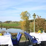 Erlebnisland Grizzlybaer Hotel *