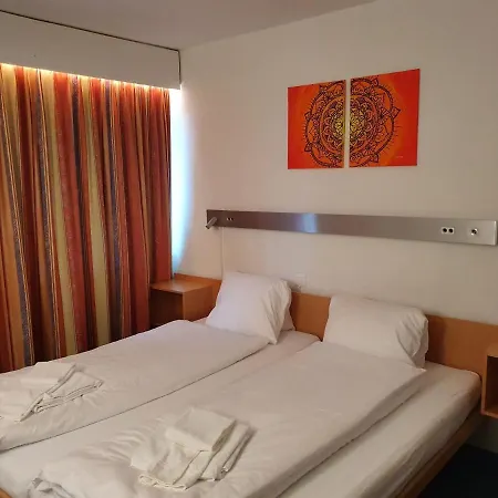 Erlebnisland Grizzlybaer Hotel Langenbuhl