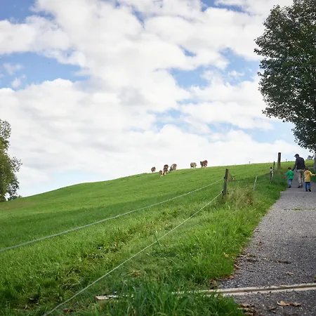 מלון Erlebnisland Grizzlybaer Langenbuhl