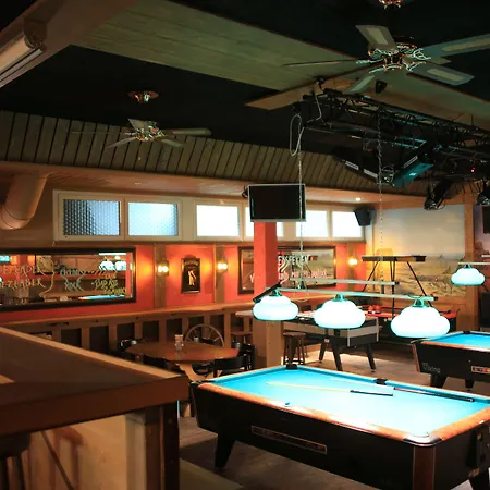 Erlebnisland Grizzlybaer * Langenbuhl