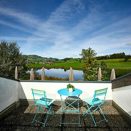 Erlebnisland Grizzlybär Hotel Langenbuhl