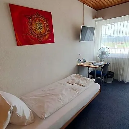 Erlebnisland Grizzlybär Hotel *