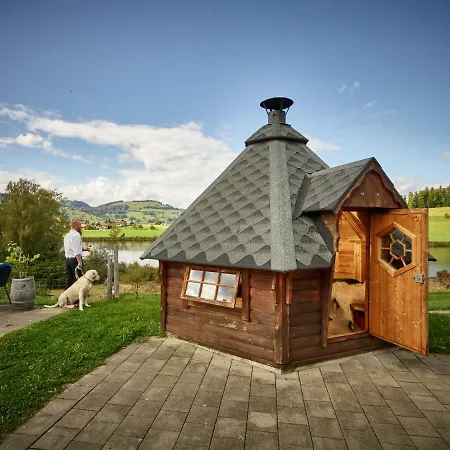 Erlebnisland Grizzlybaer Langenbuhl