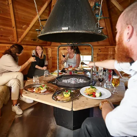 Erlebnisland Grizzlybaer Hotel *