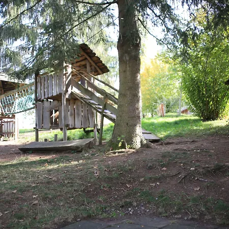 Отель Erlebnisland Grizzlybaer *